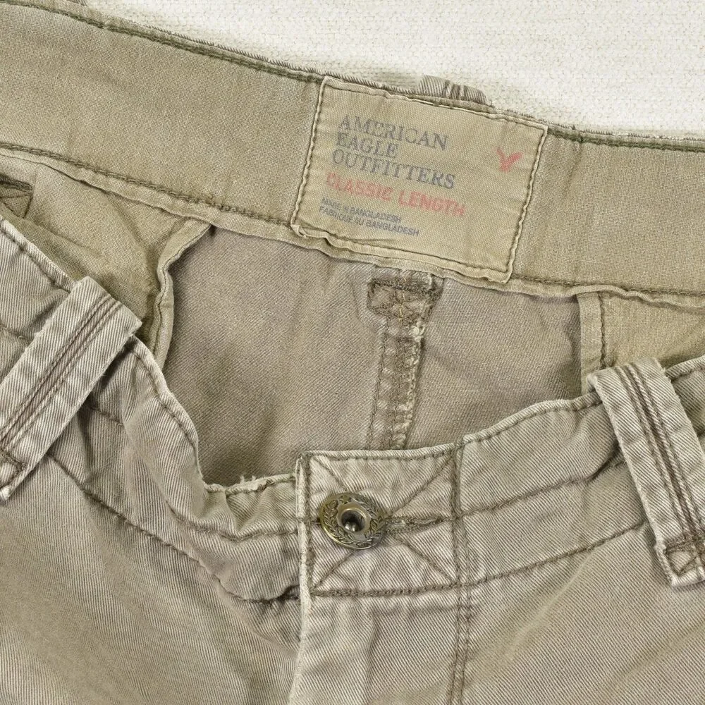American Eagle Cargo Shorts Mens 38 Khaki Beige Classic Length Y2K Style Grunge